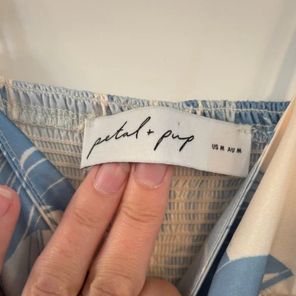 new Petal and Pup ELANOR MAXI DRESS - PALE BLUE PRINT - Picture 6 of 7